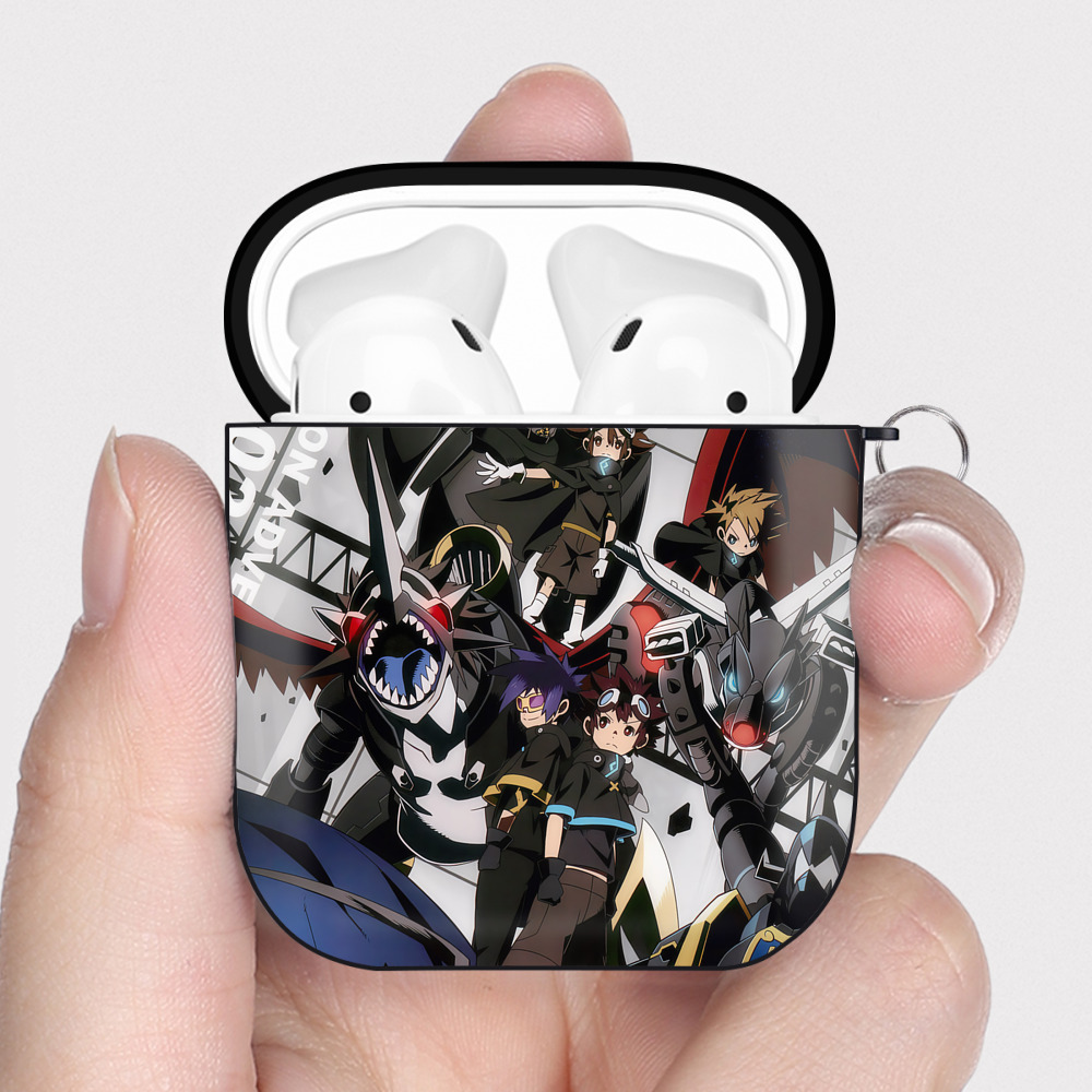 （画像用） Digimon デジタルモンスター/デジモン AirPods 第2世代保護ケース ハードシェル ブラック 耐衝撃・防指紋・カラビナ付き