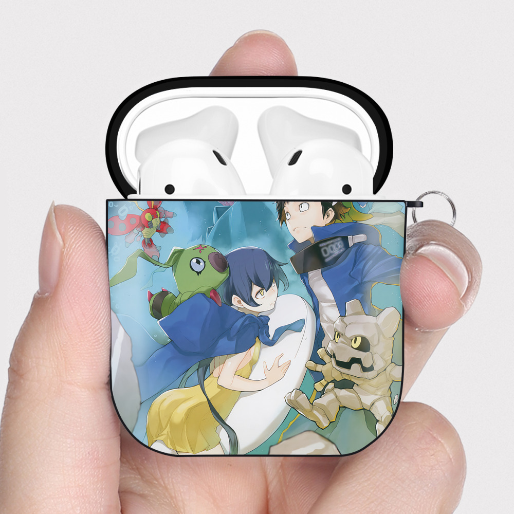 （画像用） Digimon デジタルモンスター/デジモン AirPods 第2世代保護ケース ハードシェル ブラック 耐衝撃・防指紋・カラビナ付き
