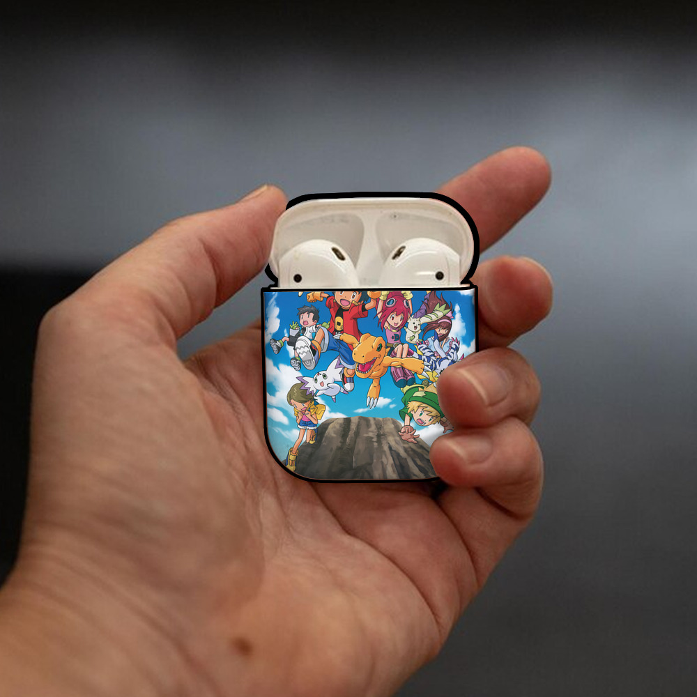 Digimon デジタルモンスター/デジモン AirPods 第2世代保護ケース ハードシェル ブラック 耐衝撃・防指紋・カラビナ付き