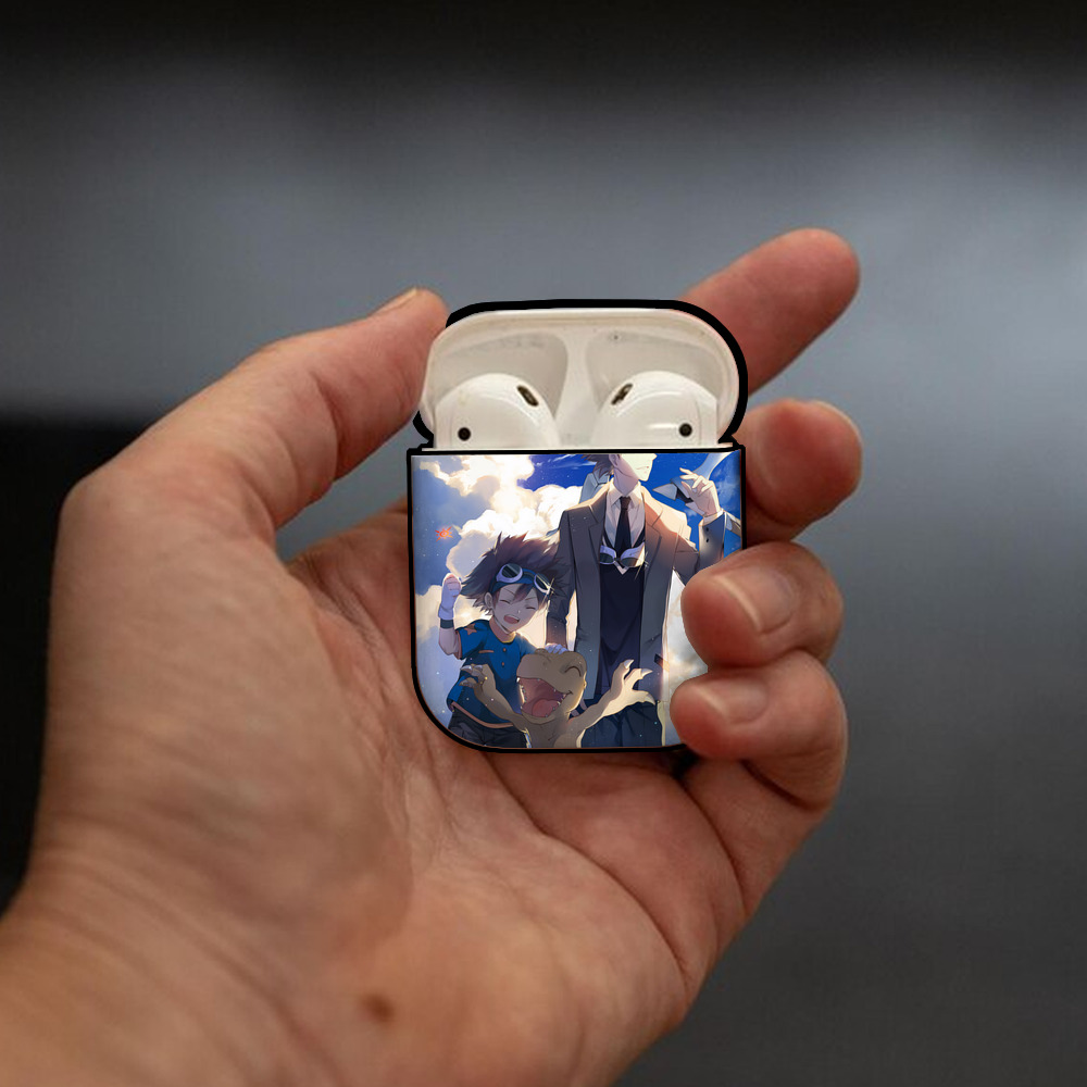 Digimon デジタルモンスター/デジモン AirPods 第2世代保護ケース ハードシェル ブラック 耐衝撃・防指紋・カラビナ付き