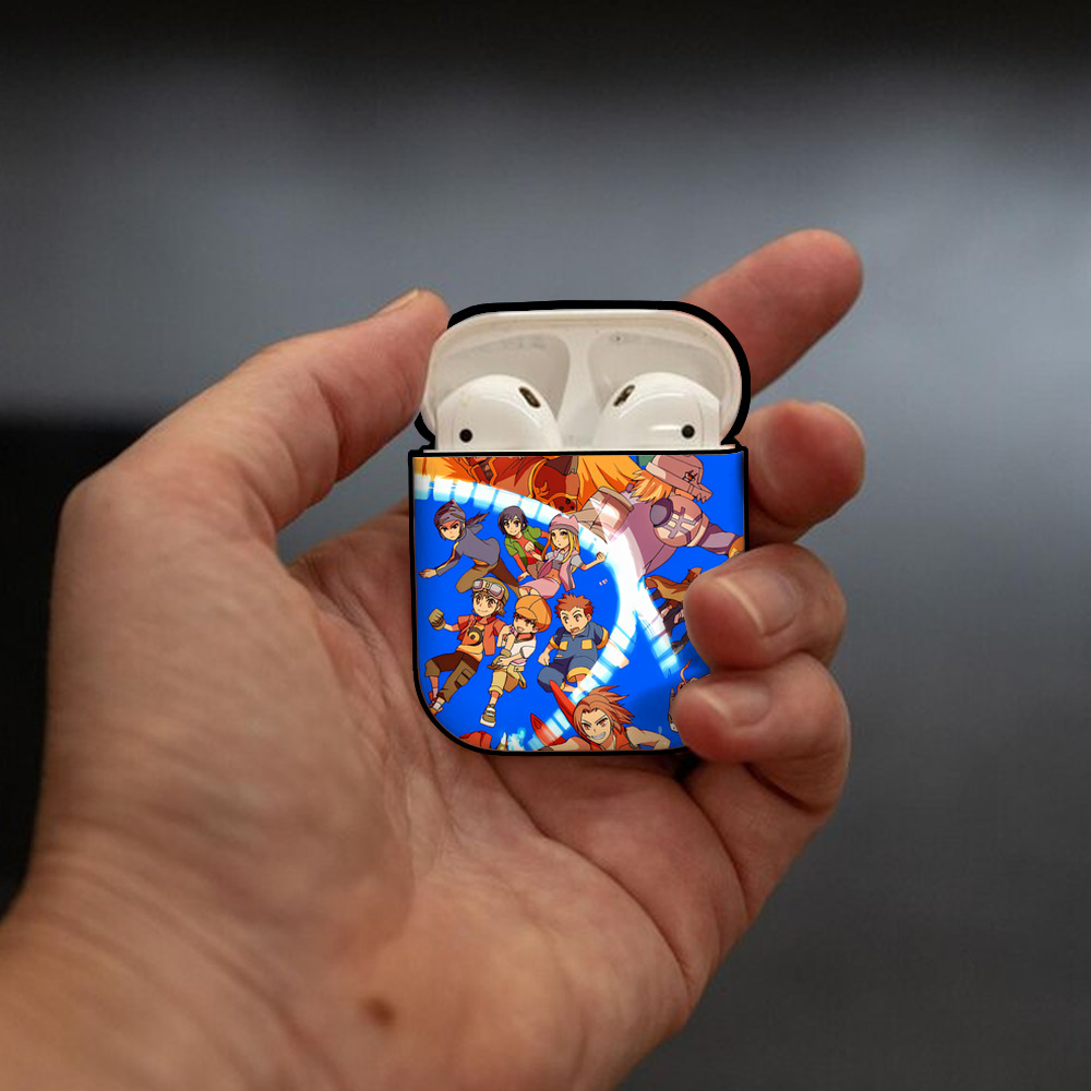 Digimon デジタルモンスター/デジモン AirPods 第2世代保護ケース ハードシェル ブラック 耐衝撃・防指紋・カラビナ付き