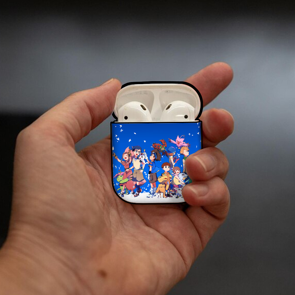 Digimon デジタルモンスター/デジモン AirPods 第2世代保護ケース ハードシェル ブラック 耐衝撃・防指紋・カラビナ付き