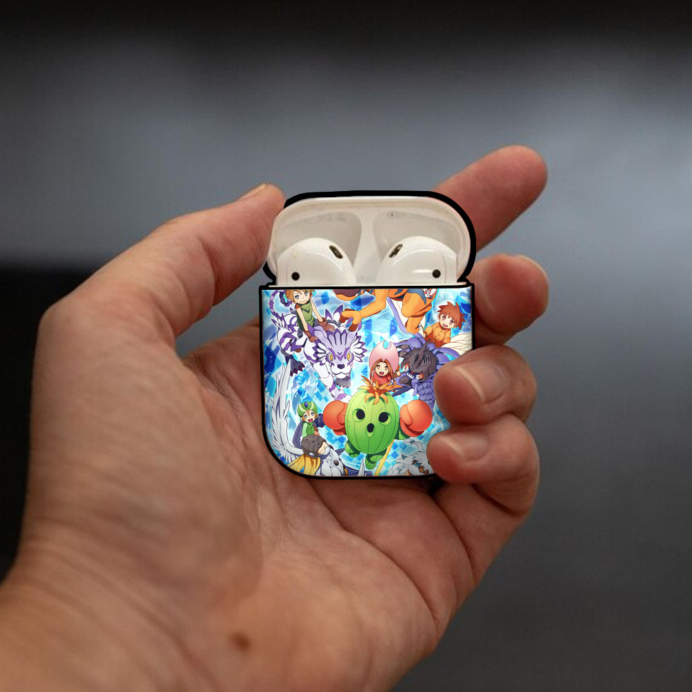 Digimon デジタルモンスター/デジモン AirPods 第2世代保護ケース ハードシェル ブラック 耐衝撃・防指紋・カラビナ付き