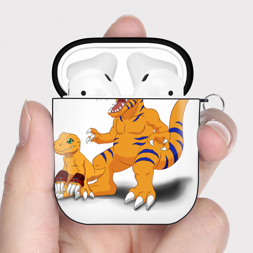 （画像用） Digimon デジタルモンスター/デジモン AirPods 第2世代保護ケース ハードシェル ブラック 耐衝撃・防指紋・カラビナ付き