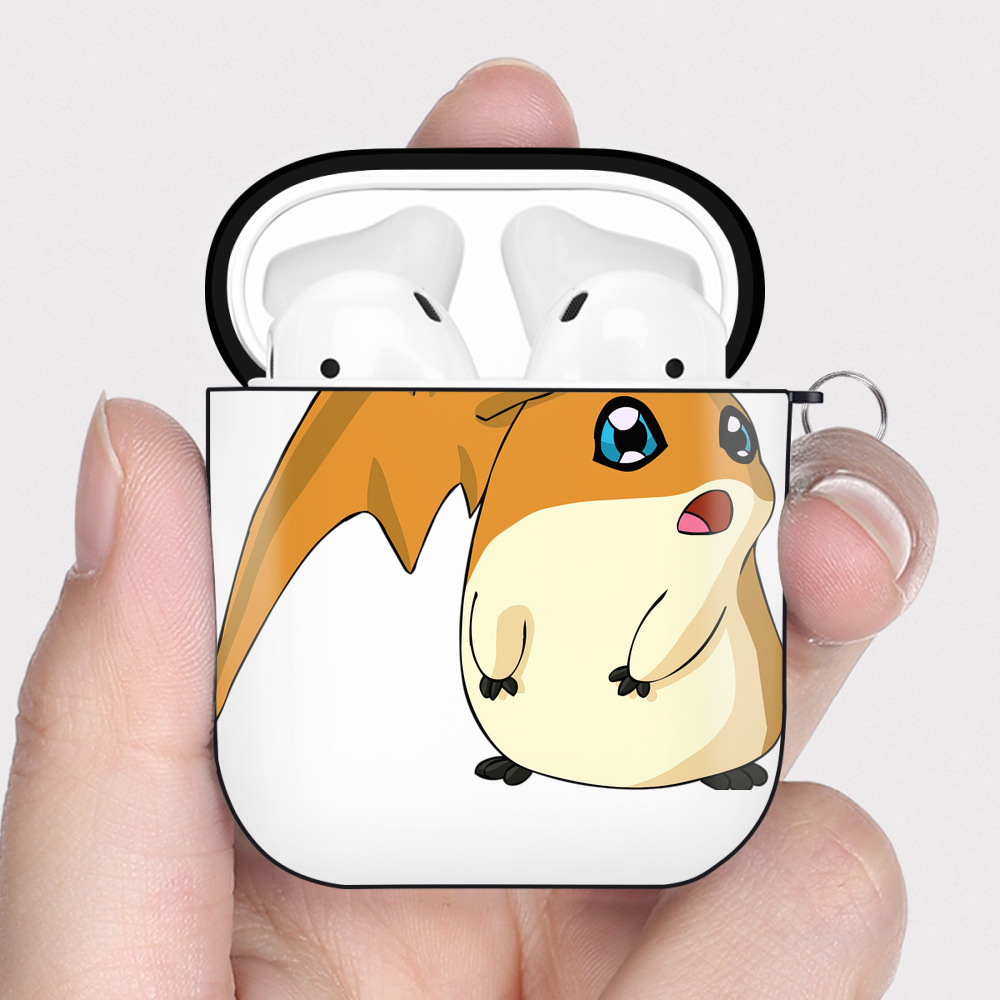 （画像用） Digimon デジタルモンスター/デジモン AirPods 第2世代保護ケース ハードシェル ブラック 耐衝撃・防指紋・カラビナ付き