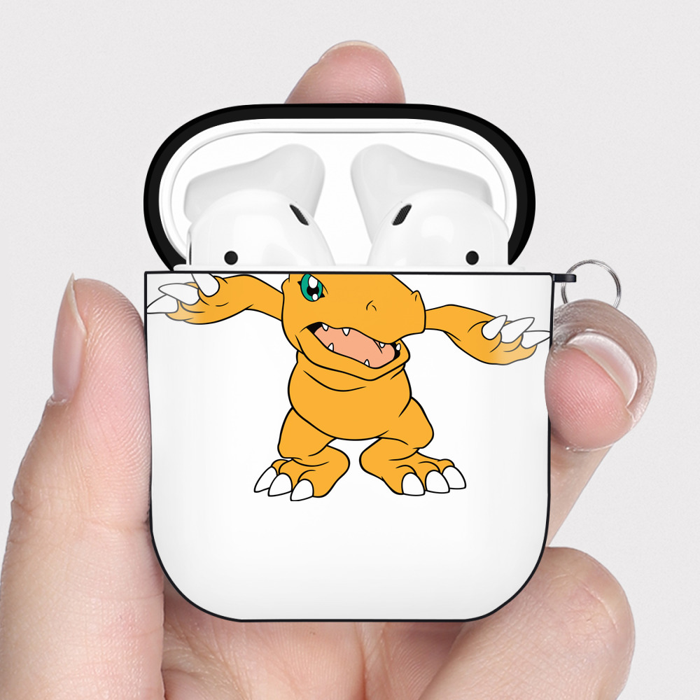（画像用） Digimon デジタルモンスター/デジモン AirPods 第2世代保護ケース ハードシェル ブラック 耐衝撃・防指紋・カラビナ付き