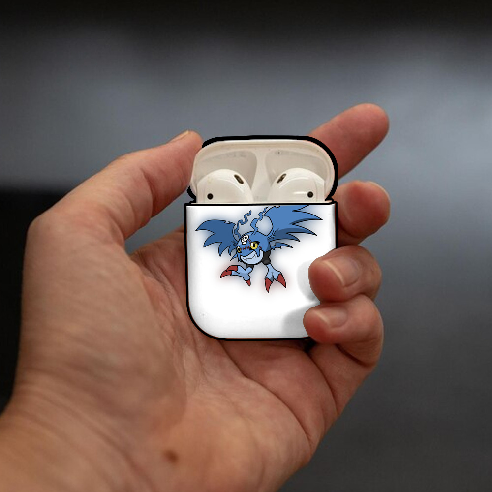 Digimon デジタルモンスター/デジモン AirPods 第2世代保護ケース ハードシェル ブラック 耐衝撃・防指紋・カラビナ付き