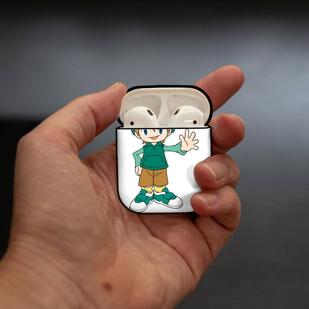 Digimon デジタルモンスター/デジモン AirPods 第2世代保護ケース ハードシェル ブラック 耐衝撃・防指紋・カラビナ付き
