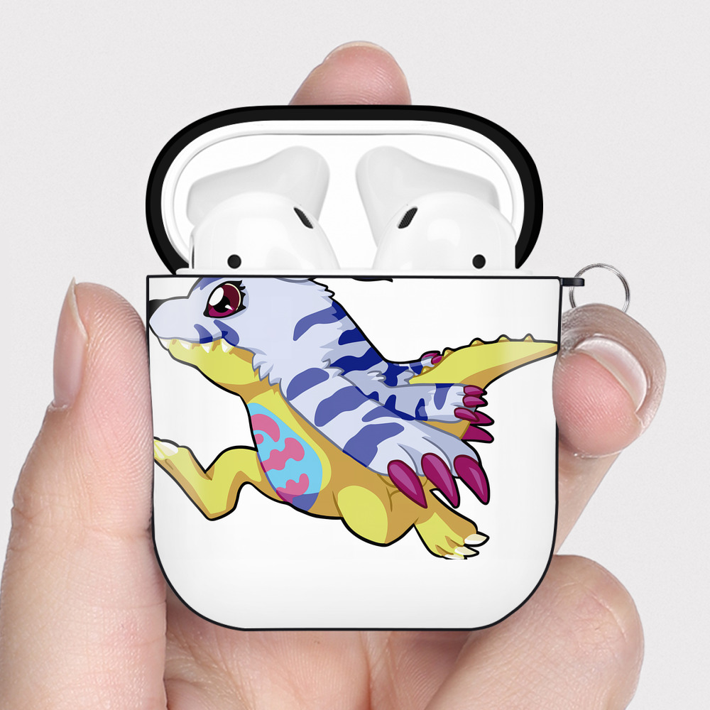 （画像用） Digimon デジタルモンスター/デジモン AirPods 第2世代保護ケース ハードシェル ブラック 耐衝撃・防指紋・カラビナ付き