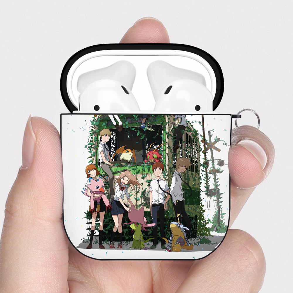 （画像用） Digimon デジタルモンスター/デジモン AirPods 第2世代保護ケース ハードシェル ブラック 耐衝撃・防指紋・カラビナ付き