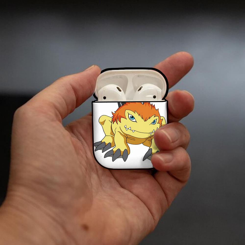 Digimon デジタルモンスター/デジモン AirPods 第2世代保護ケース ハードシェル ブラック 耐衝撃・防指紋・カラビナ付き