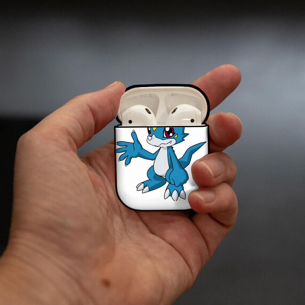 Digimon デジタルモンスター/デジモン AirPods 第2世代保護ケース ハードシェル ブラック 耐衝撃・防指紋・カラビナ付き