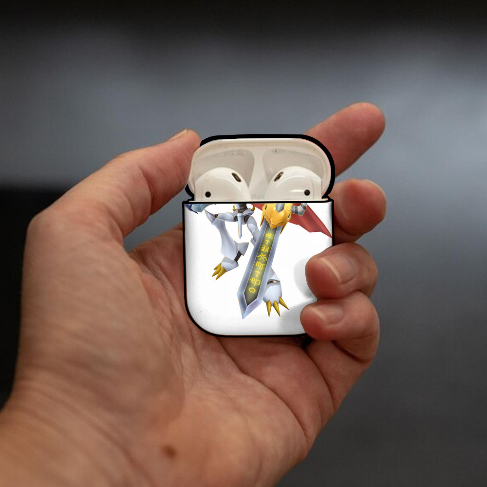 Digimon デジタルモンスター/デジモン AirPods 第2世代保護ケース ハードシェル ブラック 耐衝撃・防指紋・カラビナ付き