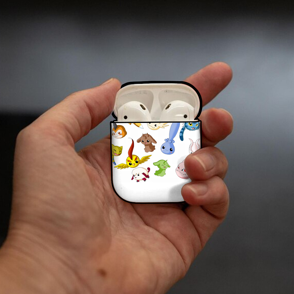 Digimon デジタルモンスター/デジモン AirPods 第2世代保護ケース ハードシェル ブラック 耐衝撃・防指紋・カラビナ付き
